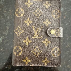 Louis Vuitton Monogram Canvas Small Ring Agenda Cover